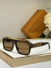 Picture of Louis Vuitton Sunglasses _SKUfw76368013fw